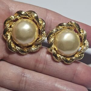 Carolee Vintage Gold Tone Cream Faux Pearl Clip On Earrings